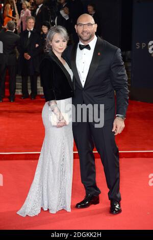 Sarah Jade und Dave Bautista bei der Weltpremiere des neuen James Bond