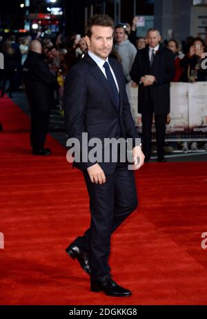 Bradley Cooper bei der Premiere von Burnt, im Vue West End in Leicester Square, London. Foto-Kredit sollte Doug Peters / EMPICS Entertainment lesen Stockfoto