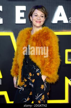 Helen McCrory Ankunft für die europäische Premiere von Star Wars: The Force Awakens am Leicester Square in London. Stockfoto