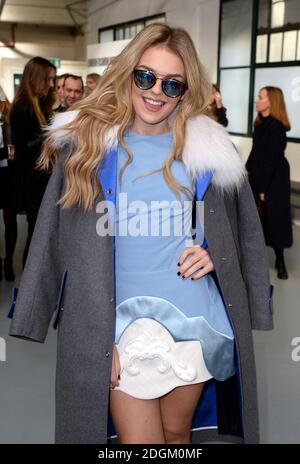 Tallia Storm bei der Eudon Choi Show, Brewer St, Teil der London Fashion Week AW2016. Bildnachweis sollte Doug Peters EMPICS Entertainment lesen Stockfoto