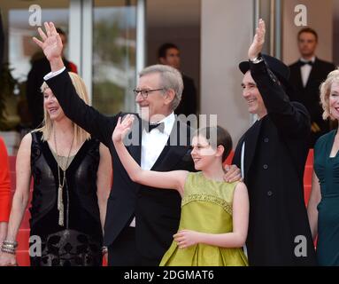 Steven Spielberg, Ruby Barnhill und Mark Rylance bei der BFG-Premiere im Palais De Festival. Teil der 69. Filmfestspiele von Cannes in Frankreich. Stockfoto