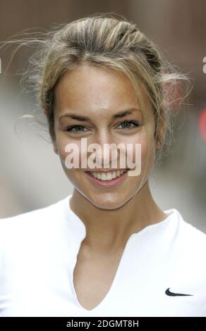 Lady Isabella Hervey stellt offiziell ihre Fitness-DVD "Isabella's Power Workout" im KX GYM UK, West London, vor. Stockfoto