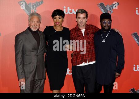 Sir Tom Jones (von links nach rechts), Jennifer Hudson, Gavin Rossdale und will.i.am nehmen an der Voice UK Vorstellung im Millbank Tower, London Teil. Bildnachweis sollte lauten: Doug Peters/EMPICS Entertainment Stockfoto