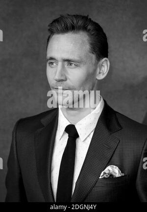 Editoren Hinweis, alternative Zuschneide, Bild in Schwarz-Weiß konvertiert. Tom Hiddleston bei der Europa-Premiere von Kong: Skull Island im Cineworld Empire Leicester Square, London. Bild Datum Dienstag, 28. Februar 2017. Bild Kredit sollte Doug Peters / EMPICS Entertainment lesen. Stockfoto