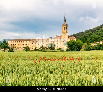 Kloster San Millan de Yuso in San Millan de la Cogolla, La Rioja, Spanien. San Millan de Yuso und das nahe gelegene San Millan de Suso gehören zur UNESCO-Welt Stockfoto