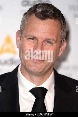 Adam Hills Teilnahme an der Royal Television Society Program Awards. Grosvenor House Hotel, Park Lane. Bildnachweis sollte lauten: Doug Peters/EMPICS Entertainment Stockfoto