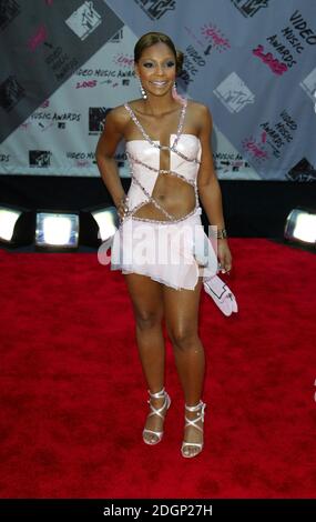 Ashanti bei den MTV Video Music Awards 2003 (VMA) in New York. Â©Doug Peters/allaction.co.uk Stockfoto