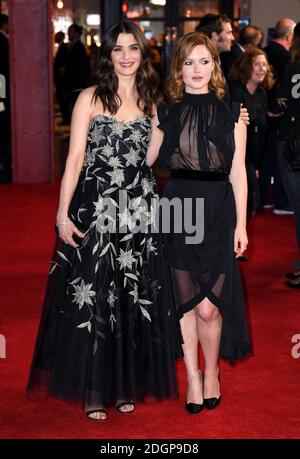 Rachel Weisz und Holliday Grainger bei der Weltpremiere von My Cousin Rachel, gehalten im Picturehaus Central Cinema in Piccadilly, London. Das Copyright für Fotos sollte Doug Peters/EMPICS Entertainment lauten Stockfoto