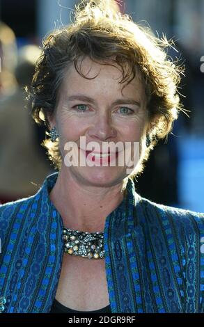 Celia Imrie bei der Weltpremiere von Nanny McPhee auf dem Leicester Square in London. Doug Peters/allactiondigital.com Stockfoto