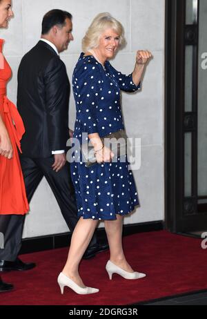 HRH Camilla, Herzogin von Cornwall bei der Ankunft beim Women of the Year Lunch and Awards, The InterContinental Hotel, London. Bildnachweis sollte lauten: Doug Peters/EMPICS Entertainment Stockfoto