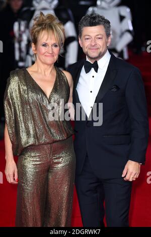 Andy Serkis und seine Frau Lorraine Ashbourne nahmen an der europa-Premiere von Star Wars: The Last Jedi in der Royal Albert Hall in London Teil. Bildnachweis sollte lauten: Doug Peters/EMPICS Entertainment Stockfoto