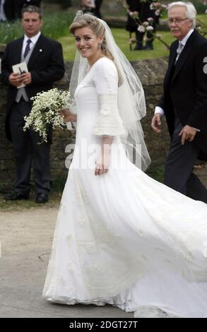 Laura Parker Bowles kommt in der St. Cyriac's Church an. Stockfoto