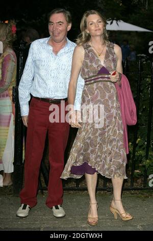 Andrew Lloyd Webber und seine Frau bei der Garden Party von Sir David Frost, Chelsea, London. Stockfoto