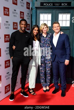 Tosin Cole, Mandip Gill, Jodie Whittaker und Bradley Walsh bei der Doctor Who Premiere im Light Cinema im Moor, Sheffield. Bildnachweis sollte lauten: Doug Peters/EMPICS Stockfoto