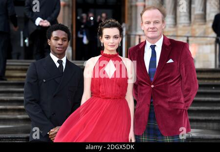 Kedar Williams-Stirling, Emma Mackey und Alistair Petrie nahmen an der globalen Premiere von Netflix's Our Planet Teil, die im Natural History Museum, London, stattfand Stockfoto