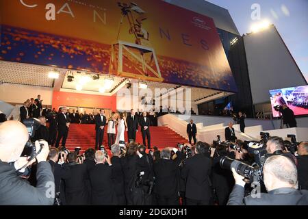 Leonardo DiCaprio, Margot Robbie, Daniela Pick, Quentin Tarantino und Brad Pitt kommen zur Premiere von Once Upon a Time in Hollywood im Grand Theatre Lumiere im Palais des Festivals während der 72. Filmfestspiele von Cannes. Bildnachweis sollte lauten: Doug Peters/EMPICS Stockfoto