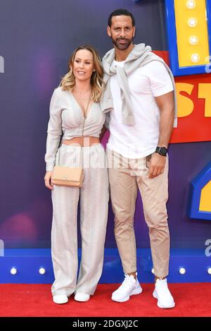 Katie Wright und Rio Ferdinand bei der Toy Story 4 Premiere im Odeon Luxe, Leicester Square, London. Bild Kredit sollte lesen: Doug Peters/EMPICS Stockfoto