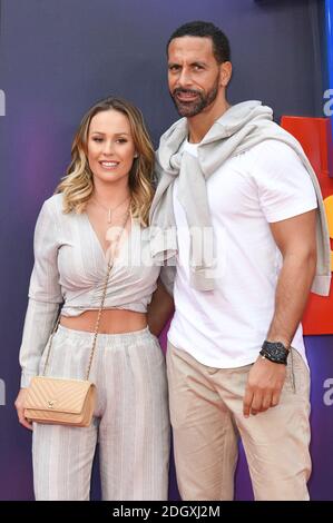 Katie Wright und Rio Ferdinand bei der Toy Story 4 Premiere im Odeon Luxe, Leicester Square, London. Bild Kredit sollte lesen: Doug Peters/EMPICS Stockfoto