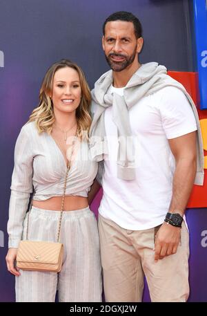 Katie Wright und Rio Ferdinand bei der Toy Story 4 Premiere im Odeon Luxe, Leicester Square, London. Bild Kredit sollte lesen: Doug Peters/EMPICS Stockfoto