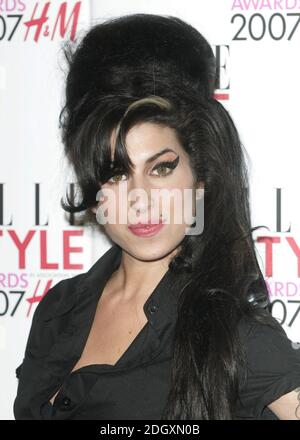 Amy Winehouse kommt bei den Elle Style Awards 2007, dem Camden Roundhouse, London, an. Stockfoto