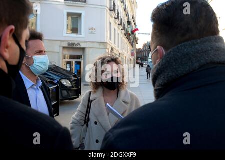 Madrid, Spanien; 09/12/2020.- die spanischen Abgeordneten Marta Marin und Edmundo Bal von Ciudadanos. Venezolanische Abgeordnete im spanischen Exil berichten den Vertretern der wichtigsten spanischen politischen Parteien im Kongress der Abgeordneten über die Beobachtung der venezolanischen Wahlen, die sie für betrügerisch halten, am 6. Dezember 2020. Und machen Sie eine formelle Einladung, die Schließung des Konsultationsprozesses der Volksfront zu begleiten, die weltweit durchgeführt wird, vom 7. Dezember letzten Jahres bis zum 12. Dezember 2020. Und sie bekräftigen, dass "Enthaltung allein nicht ausreicht, um das Regime von Nicolas Ma abzulehnen Stockfoto