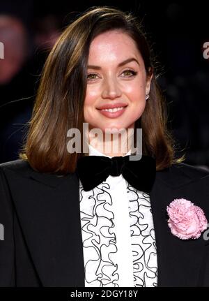 Ana de Armas bei der Europa-Premiere von Knives Out im Rahmen des BFI London Film Festival 2019 im Odeon Luxe, Leicester Square in London. Bildnachweis sollte lauten: Doug Peters/EMPICS Stockfoto