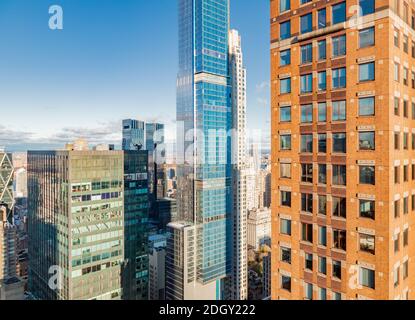 Luftaufnahme von Gebäuden in Midtown Manhattan, NY Stockfoto