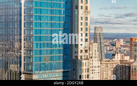 Luftaufnahme von Gebäuden in Midtown Manhattan, NY Stockfoto