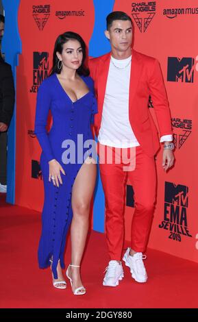 Georgina Rodriguez und Cristiano Ronaldo nehmen an den MTV Europe Music Awards 2019 Teil, die im FIBES Conference & Exhibition Centre in Sevilla, Spanien, stattfinden. Bildnachweis sollte lauten: Doug Peters/EMPICS Stockfoto