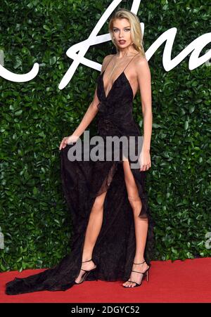 Stella Maxwell an der Fashion Awards 2019 in der Royal Albert Hall, Kensington Gore, London. Stockfoto