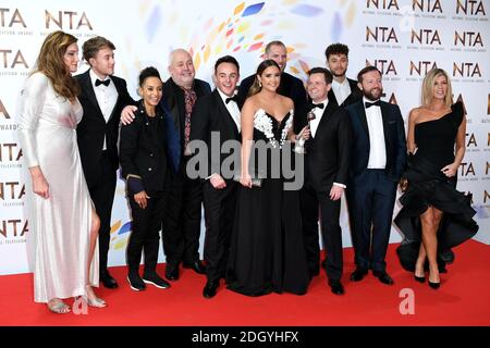 Caitlyn Jenner, Roman Kemp, Adele Roberts, Cliff Parisi, Anthony McPartlin, Jacqueline Jossa, James Haskell, Declan Donnelly, Myles Stephenson, Andrew Maxwell und Kate Garraway mit dem Preis für die beste Unterhaltung im Presseraum bei den National Television Awards 2020 in der O2 Arena, London. Bildnachweis sollte lauten: Doug Peters/EMPICS Stockfoto