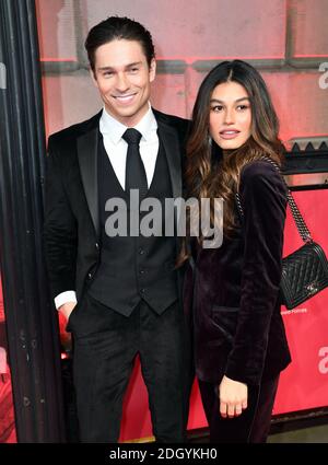 Joey Essex und Lorena Medina bei der 12. Jährlichen Sun Military Awards im Bankettshaus, London.Bildnachweis sollte lauten: Doug Peters/EMPICS Stockfoto