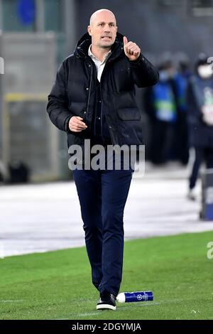 Rom, Italien. Dezember 2020. Philippe Clement Trainer des FC Brügge reagiert während des Champions League Group Stage F Fußballspiels zwischen SS Lazio und Club Brügge im stadio Olimpicoin Rom (Italien), 8. Dezember 2020. Foto Andrea Staccioli/Insidefoto Kredit: Insidefoto srl/Alamy Live News Stockfoto