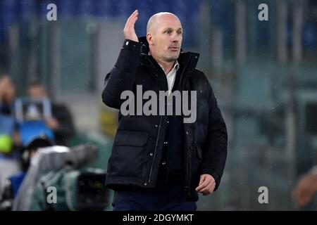 Rom, Italien. Dezember 2020. Philippe Clement Trainer des FC Brügge reagiert während des Champions League Group Stage F Fußballspiels zwischen SS Lazio und Club Brügge im stadio Olimpicoin Rom (Italien), 8. Dezember 2020. Foto Andrea Staccioli/Insidefoto Kredit: Insidefoto srl/Alamy Live News Stockfoto