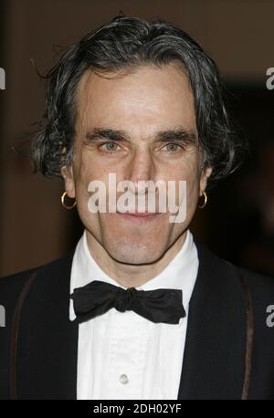 Daniel Day Lewis kommt zu den Orange British Academy Film Awards (BAFTAs) 2008 im Royal Opera House in Covent Garden, im Zentrum von London. Stockfoto