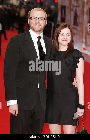 Simon Pegg und seine Frau Maureen McCann kommen für die British Academy Television Awards im London Palladium, W1. Stockfoto