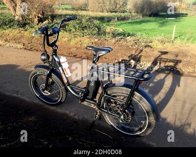 RadPower, Rad Runner, Electric.Bike, schwarz, Isle of Wight, England, Großbritannien, Stockfoto