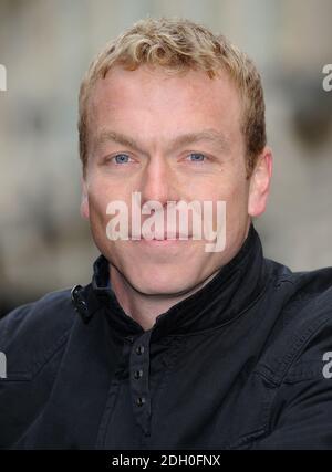 Chris Hoy bringt das Raleigh Triple Gold BMX Bike in limitierter Auflage exklusiv in Harrods, Knightsbridge, London auf den Markt. Stockfoto