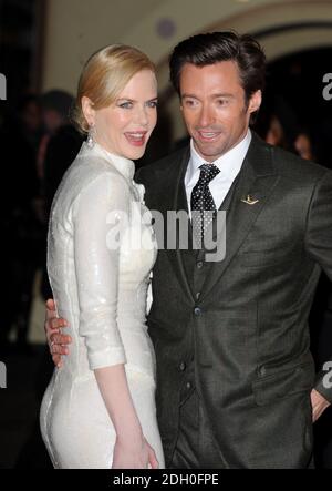 Nicole Kidman und Hugh Jackman kommen zur britischen Premiere von 'Australia' am Odeon Leicester Square im Zentrum von London. Stockfoto