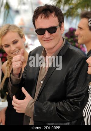 Quentin Tarantino nimmt an einer Fotoschau für den Film Inglourious Basterds im Palais de Festival Teil, während der 62. Filmfestspiele von Cannes, Frankreich. Stockfoto