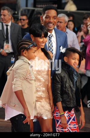 Will Smith, Jada Pinkett Smith, Jaden Smith und Willow Smith bei der UK Premiere von The Karate Kid, Odeon Cinema, Leicester Square, London. Stockfoto