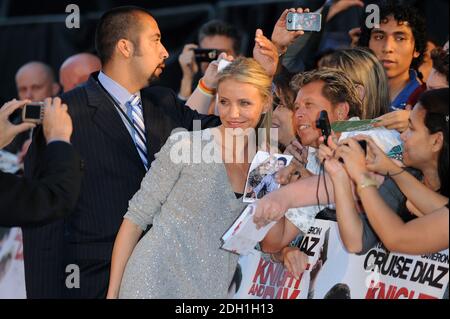 Cameron Diaz kommt bei der britischen Premiere von Knight and Day im Odeon Cinema am Leicester Square in London an Stockfoto