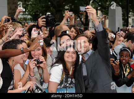 Bradley Cooper kommt bei der UK Premiere von The A Team, Empire Cinema, Leicester Square, London. Stockfoto