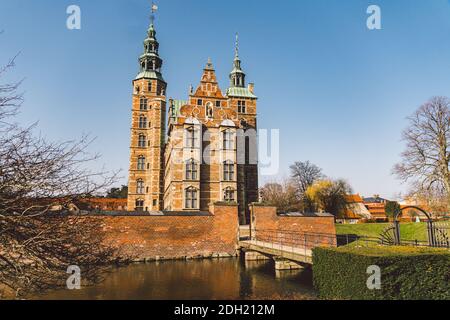 Schloss Rosenborg in Kopenhagen, Dänemark am sonnigen Wintertag. Holländischer Renaissance-Stil. Rosenborg ist die ehemalige Residenz von D Stockfoto