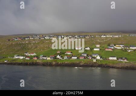 Blick über Torshavn, Hauptstadt und größte Stadt der Färöer-Inseln / Färöer-Inseln auf der Insel Streymoy Stockfoto