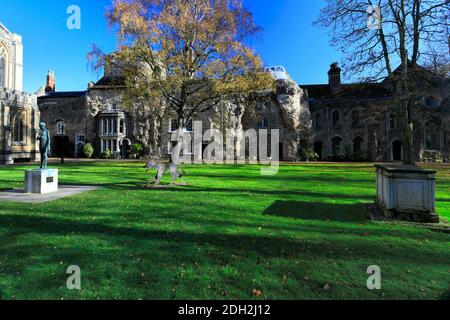 Herbstansicht über St Edmundsbury Cathedral, Bury St Edmunds City, Suffolk County, England Stockfoto