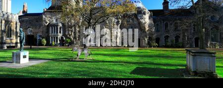 Herbstansicht über St Edmundsbury Cathedral, Bury St Edmunds City, Suffolk County, England Stockfoto