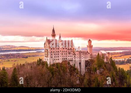 Neuschwanstein Castle Sonnenuntergangsansicht, Deutschland Stockfoto