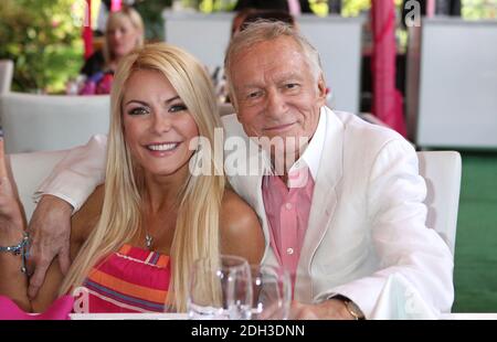 Datei Foto - Crystal Harris, Hugh Hefner, Playboy's 2013 Playmate of the Year Lunch im Playboy Mansion in Holmby Hills, Los Angeles, CA, USA, 9. Mai 2013 (im Bild: Crystal Harris, Hugh Hefner). Foto von Baxter/ABACAPRESS.COM Stockfoto