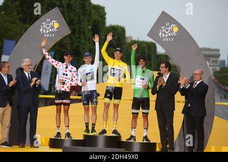 Warren Barguil aus Frankreich reitet für Team Sunweb im King of the Mountains Trikot, Simon Yates aus Großbritannien reitet für Orica - Scott im besten Young Rider Trikot, Christopher Froome aus Großbritannien fährt für Team Sky im Leadertrikot und Michael Matthews aus Australien fährt für Team Sunweb im Punktetrikot während der Etappe 21 der Tour de France 2017 in Paris, Frankreich, 23. Juli 2016. Foto von Jerome Domine/ABACAPRESS.COM Stockfoto